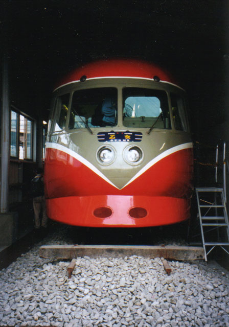 ���}���}���X�J�[ SSE 3000�`