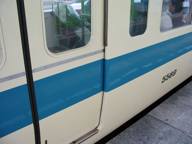 ���c�} �ʋΎԗ� 5200�`
